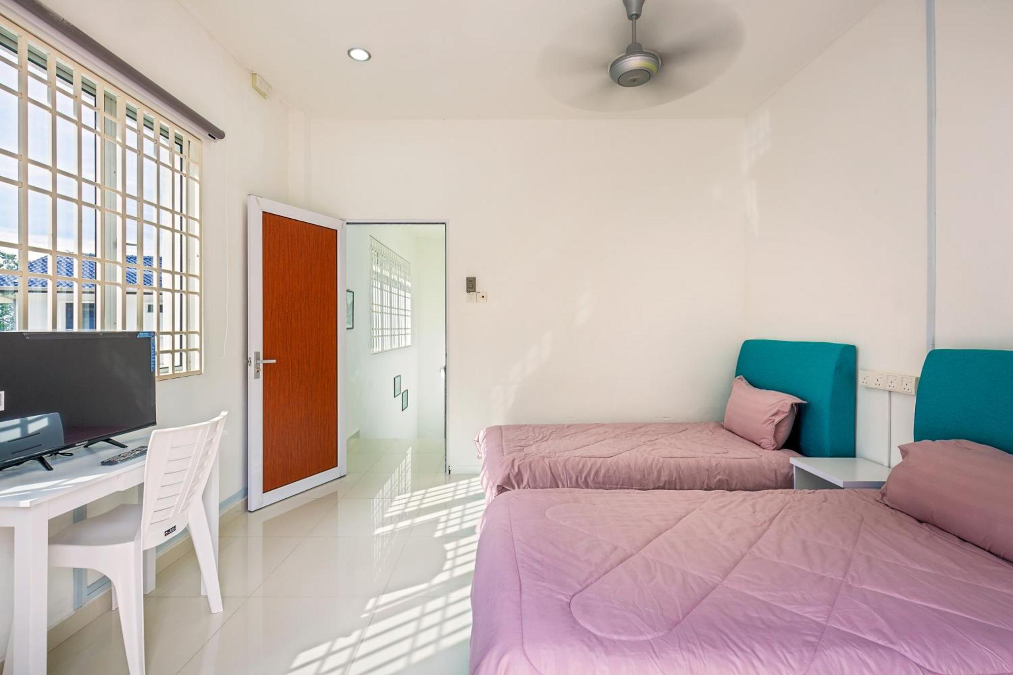Seaside Private Bungalow, Tg Bungah Tanjung Bungah  Exterior foto