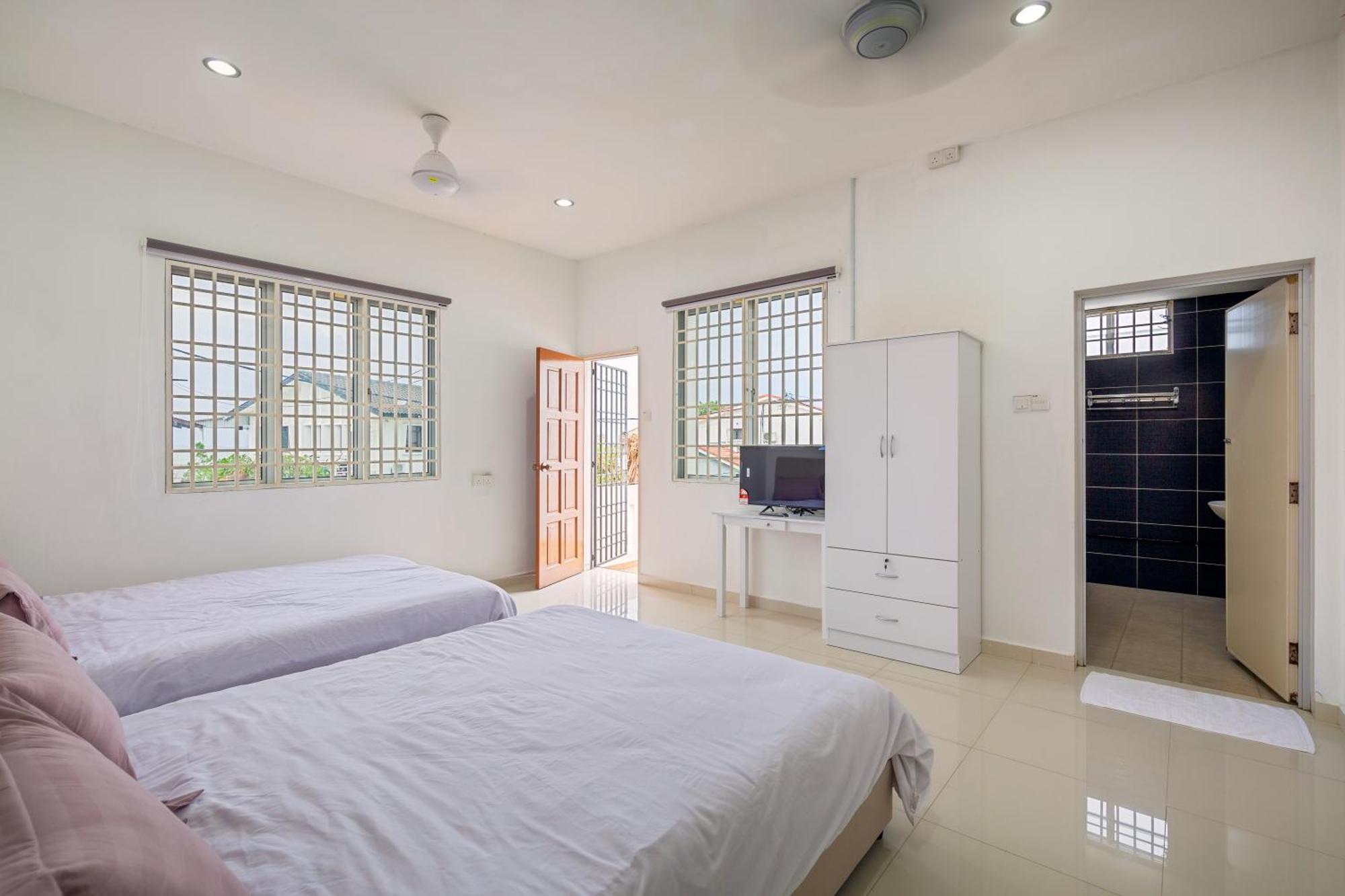 Seaside Private Bungalow, Tg Bungah Tanjung Bungah  Exterior foto